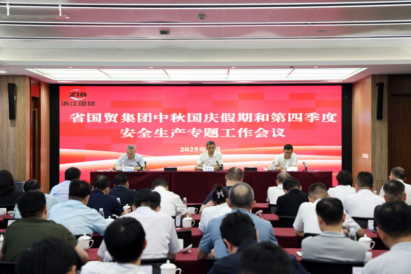 1761639429462475SJOG.jpg 701A5581.JPG